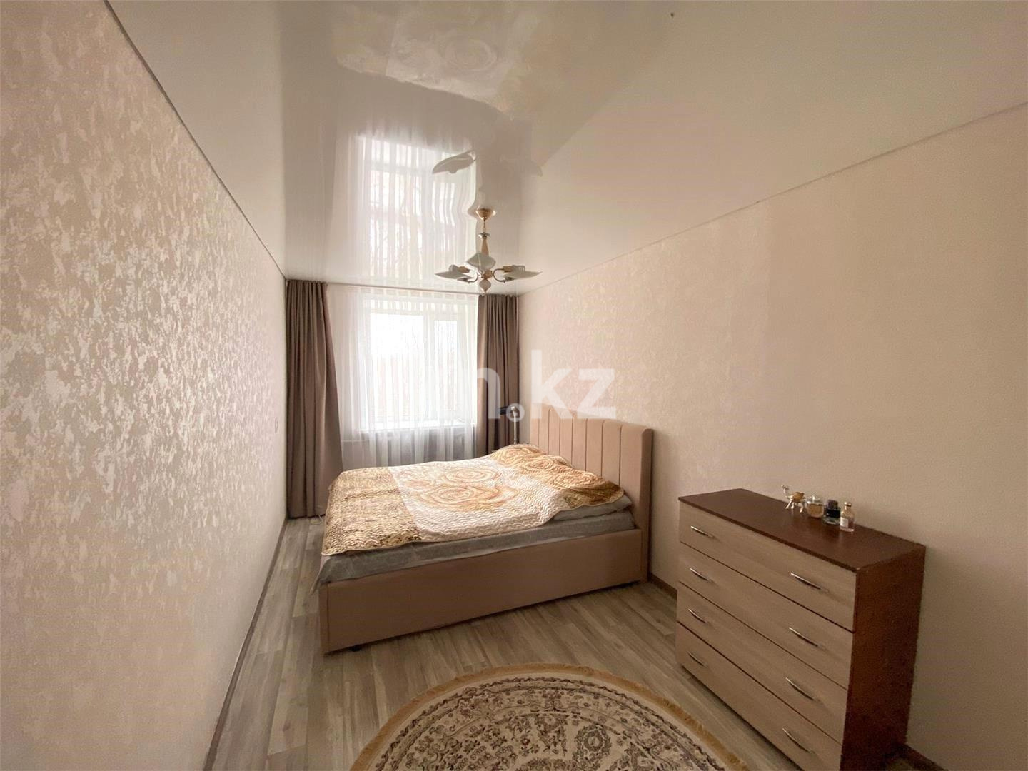 Продажа 3-комнатной квартиры, 60 м², ул. Крылова в Караганде - фото 2