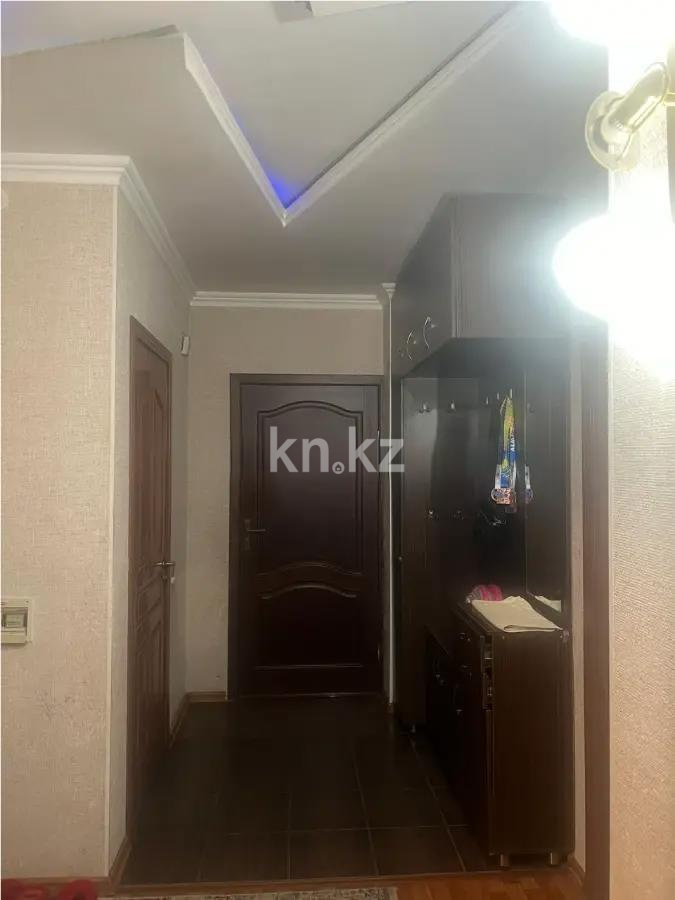 Продажа 3-комнатной квартиры, 70.7 м², мкр-н Кокжиек, дом  57 в Алматы - фото 3