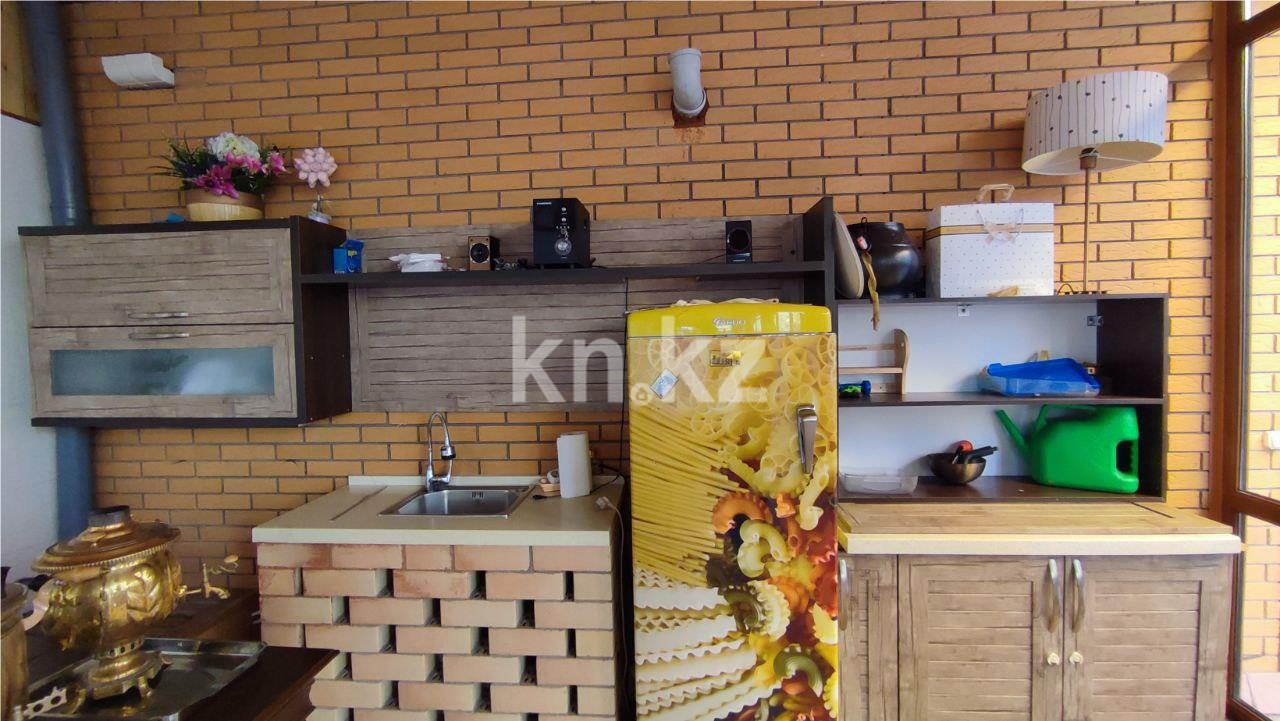 Продажа 6-комнатного дома, 417.7 м², ул. Ермекова в Караганде - фото 72