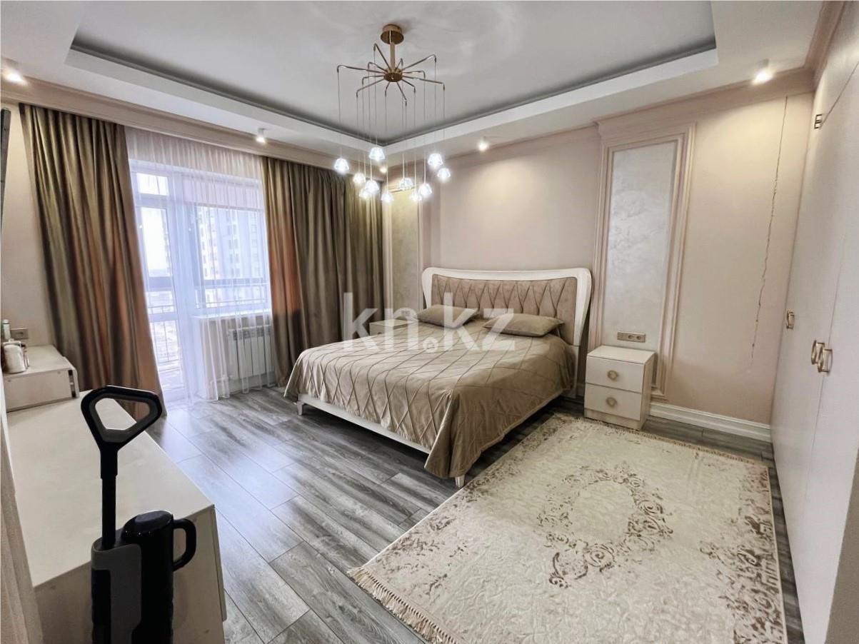 Продажа 4-комнатной квартиры, 107 м², пр. Шахтеров в Караганде - фото 16