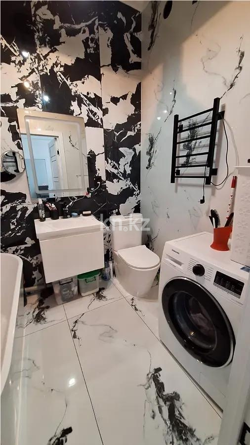 Продажа 2-комнатной квартиры, 65 м², пр. Абая, дом  164/6 в Алматы - фото 4