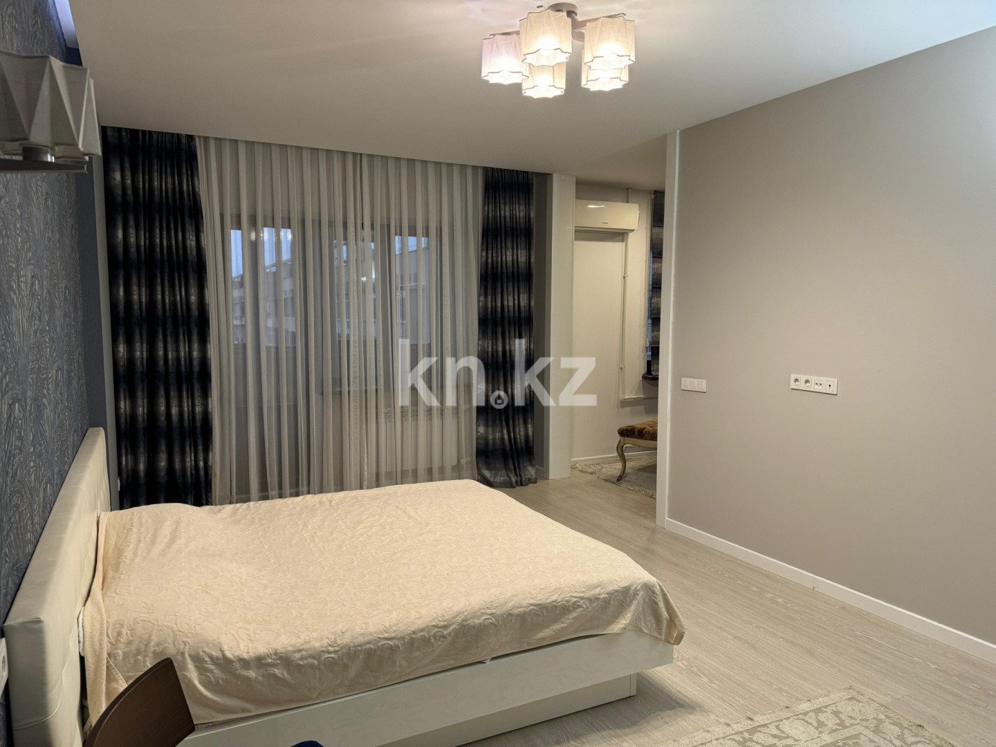 Продажа 4-комнатной квартиры, 160 м² в Алматы - фото 15