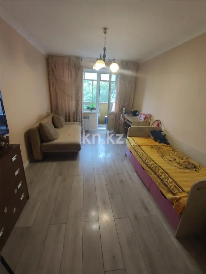 Продажа 4-комнатной квартиры, 75 м², мкр-н 9, дом  21 в Алматы