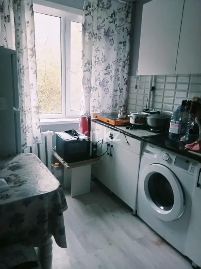 Продажа 1-комнатной квартиры, 32 м², ул. Муканова, дом  32 в Караганде - фото 3