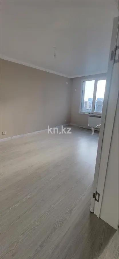 Продажа 1-комнатной квартиры, 35 м², ул. Толе би, дом  24 в Астане