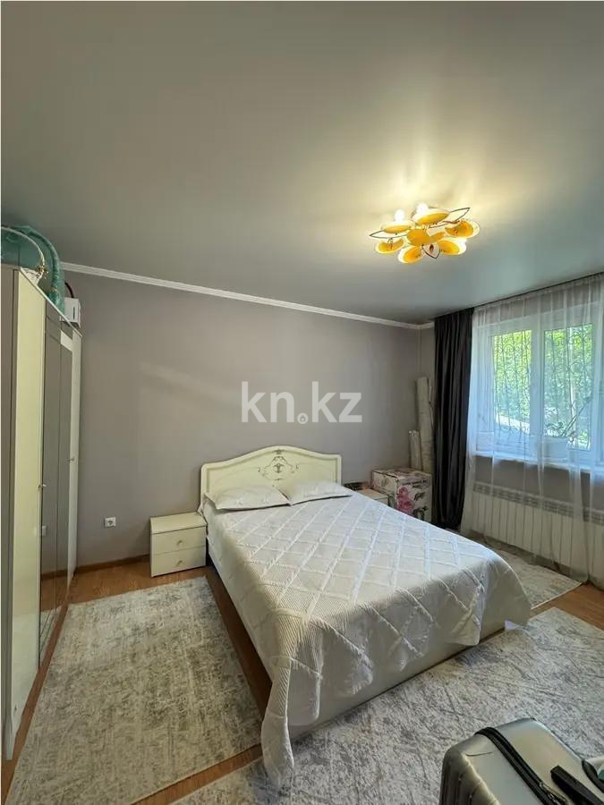 Продажа 4-комнатной квартиры, 116 м², ул. Толе би, дом  273а в Алматы
