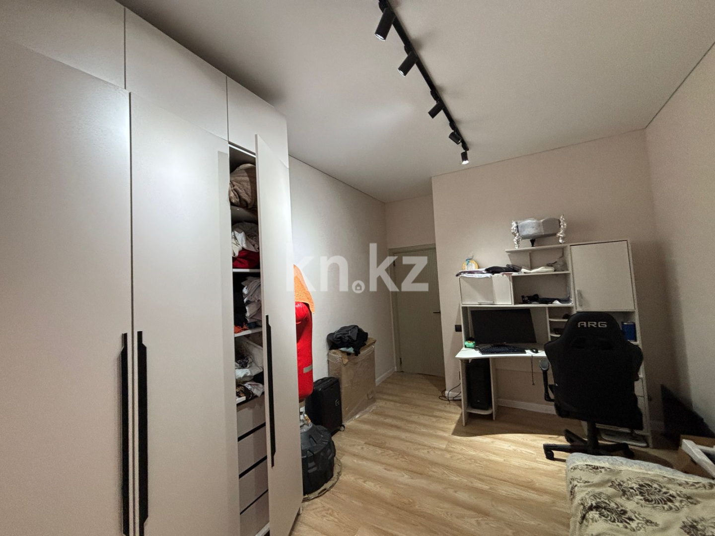 Продажа 3-комнатной квартиры, 75 м², ул. Култегин, дом  11 - район №71 школы в Астане - фото 8