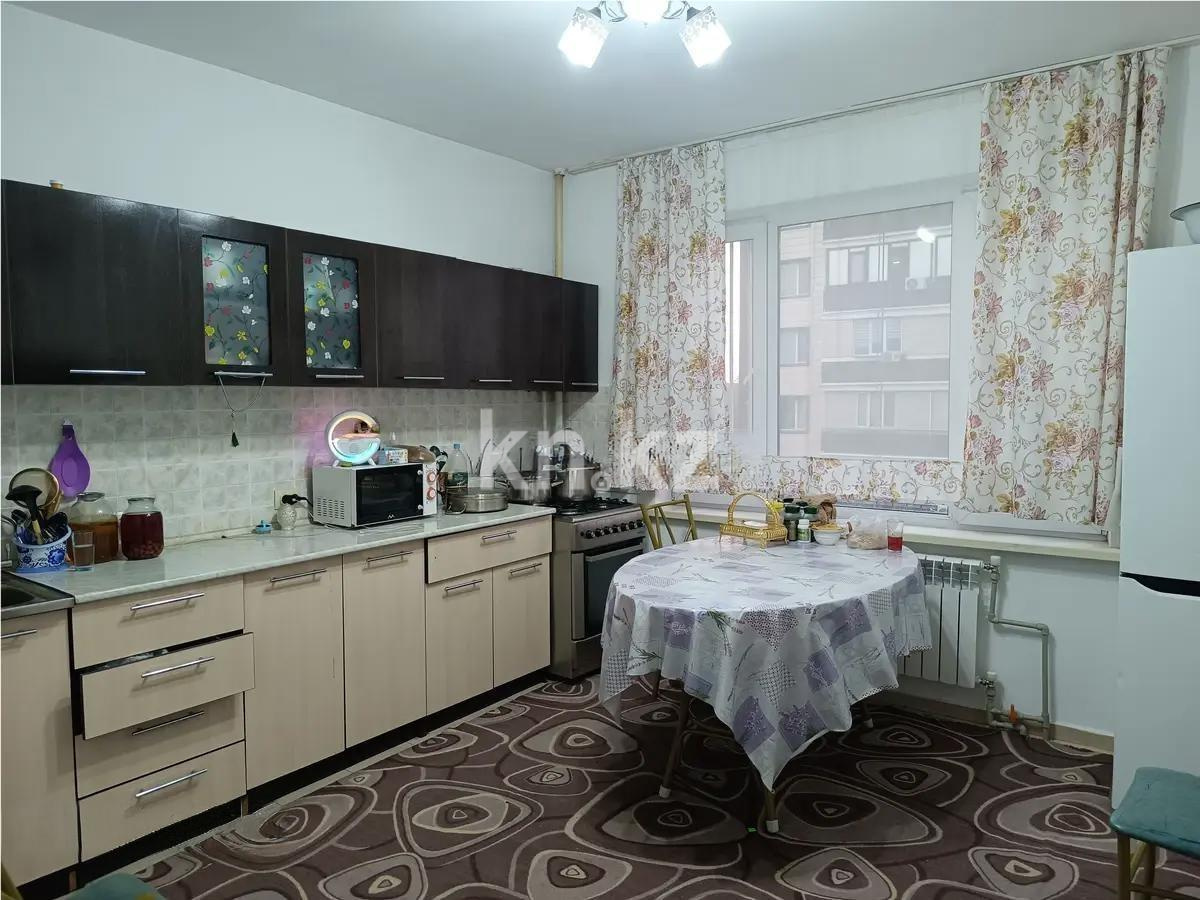 Продажа 3-комнатной квартиры, 101 м², мкр-н Аксай-4, дом  121 в Алматы - фото 3