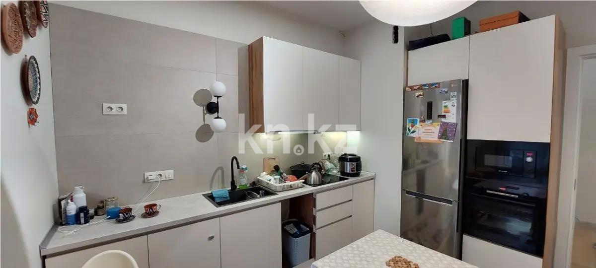 Продажа 1-комнатной квартиры, 42.2 м², ул. Тургута Озала, дом  194 в Алматы - фото 2