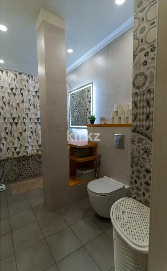 Продажа 3-комнатной квартиры, 68.8 м² в Алматы - фото 5