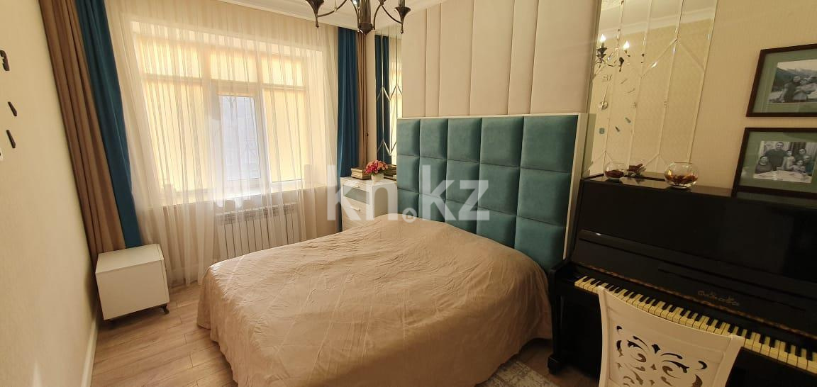 Продажа 5-комнатной квартиры, 150 м², мкр. Гульдер-1 в Караганде - фото 4