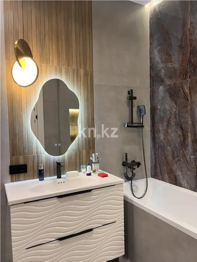 Продажа 3-комнатной квартиры, 112 м², ул. Си Синхая, дом  17 в Алматы - фото 3