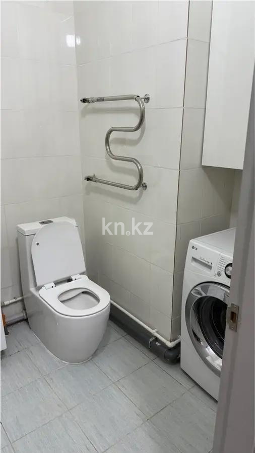 Продажа 2-комнатной квартиры, 44.5 м² в Алматы - фото 4