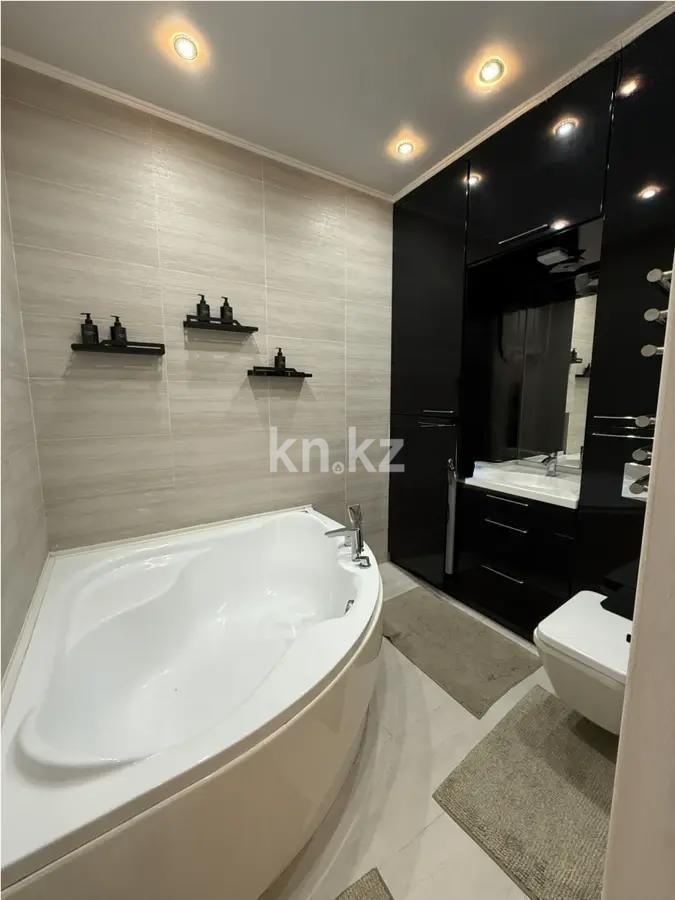 Продажа 3-комнатной квартиры, 128 м² в Караганде - фото 5