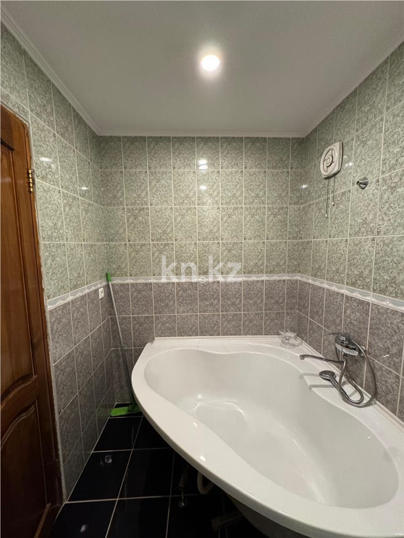 Продажа 1-комнатной квартиры, 39 м² в Караганде - фото 6