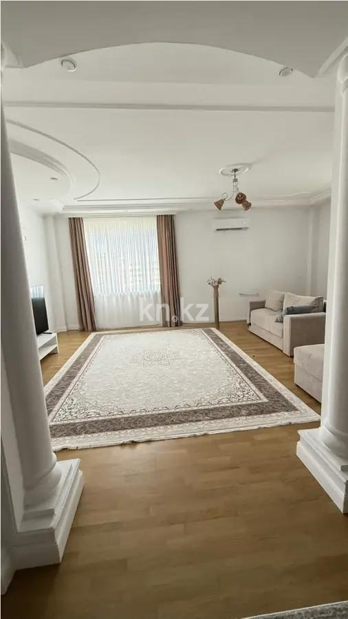 Продажа 4-комнатной квартиры, 180.7 м², ул. Кенесары, дом  13 в Астане