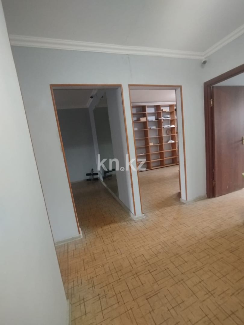 Продажа 3-комнатной квартиры, 62.8 м² в Караганде - фото 2