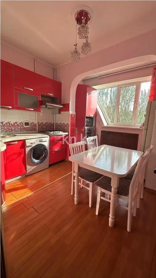 Продажа 3-комнатной квартиры, 72 м², мкр-н Аксай-4, дом  28 в Алматы - фото 2