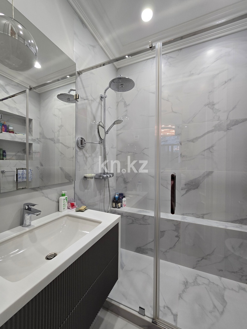 Продажа 3-комнатной квартиры, 191 м² в Алматы - фото 31