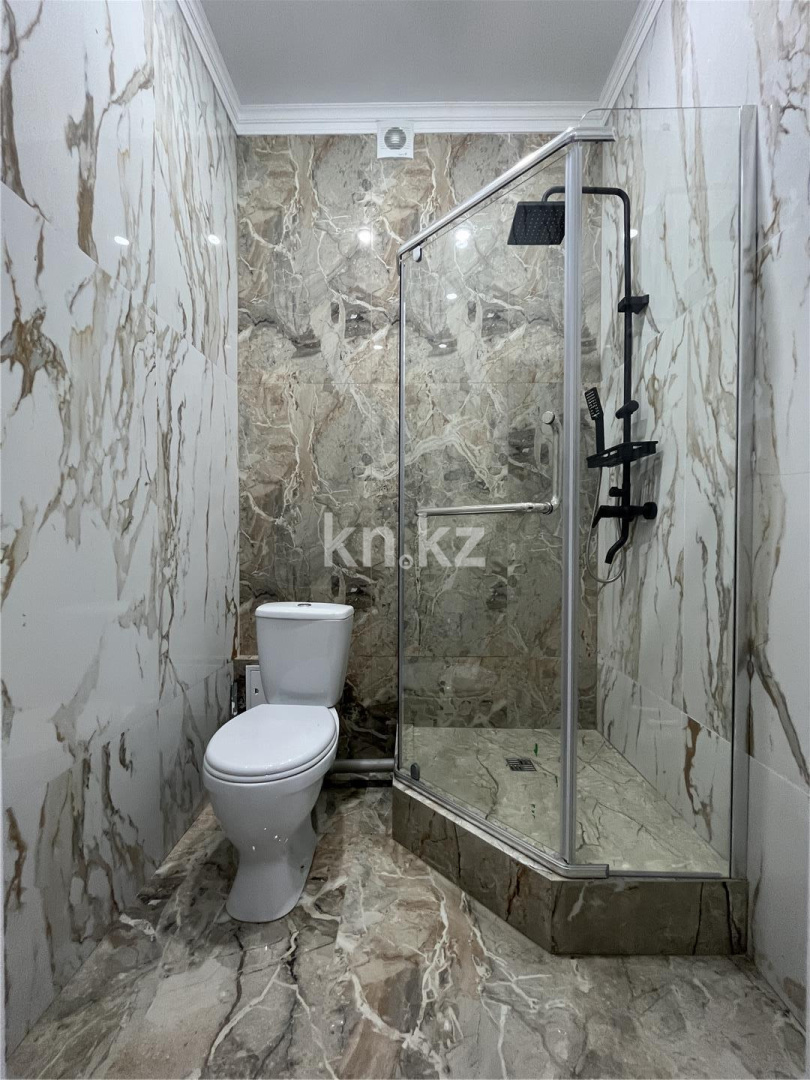 Продажа 3-комнатной квартиры, 95 м², мкр-н Степной-4 в Караганде - фото 27