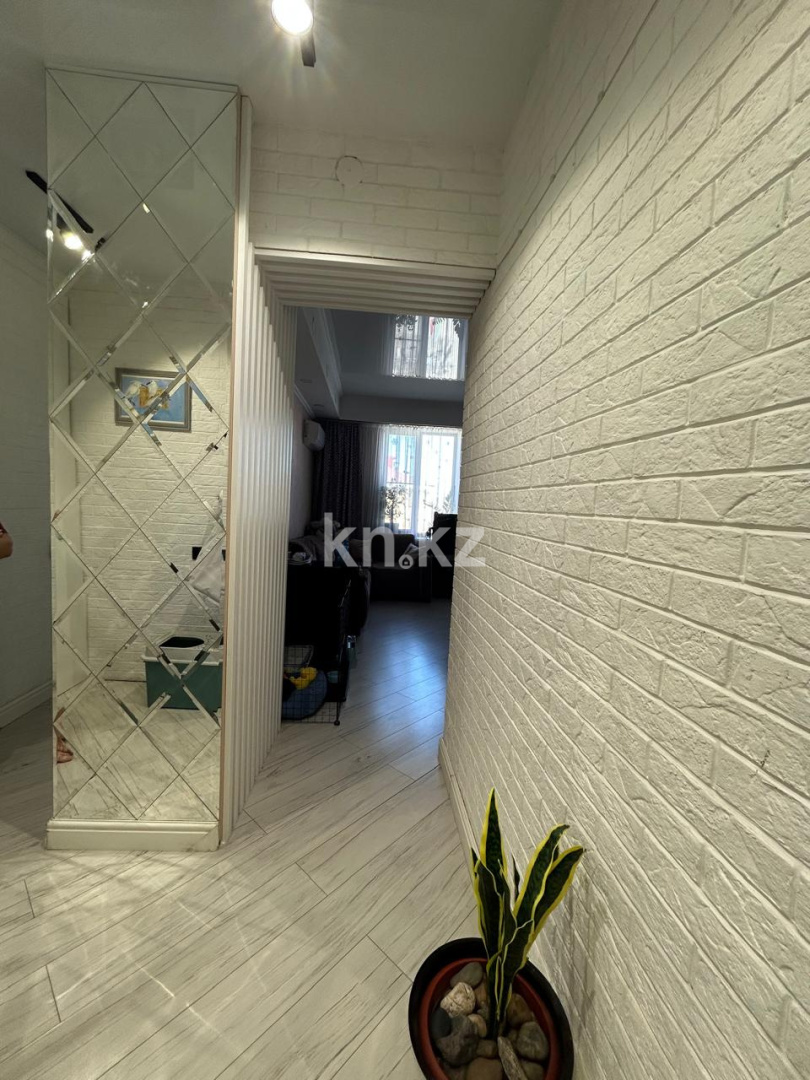 Продажа 3-комнатной квартиры, 56 м² в Усть-Каменогорске - фото 6