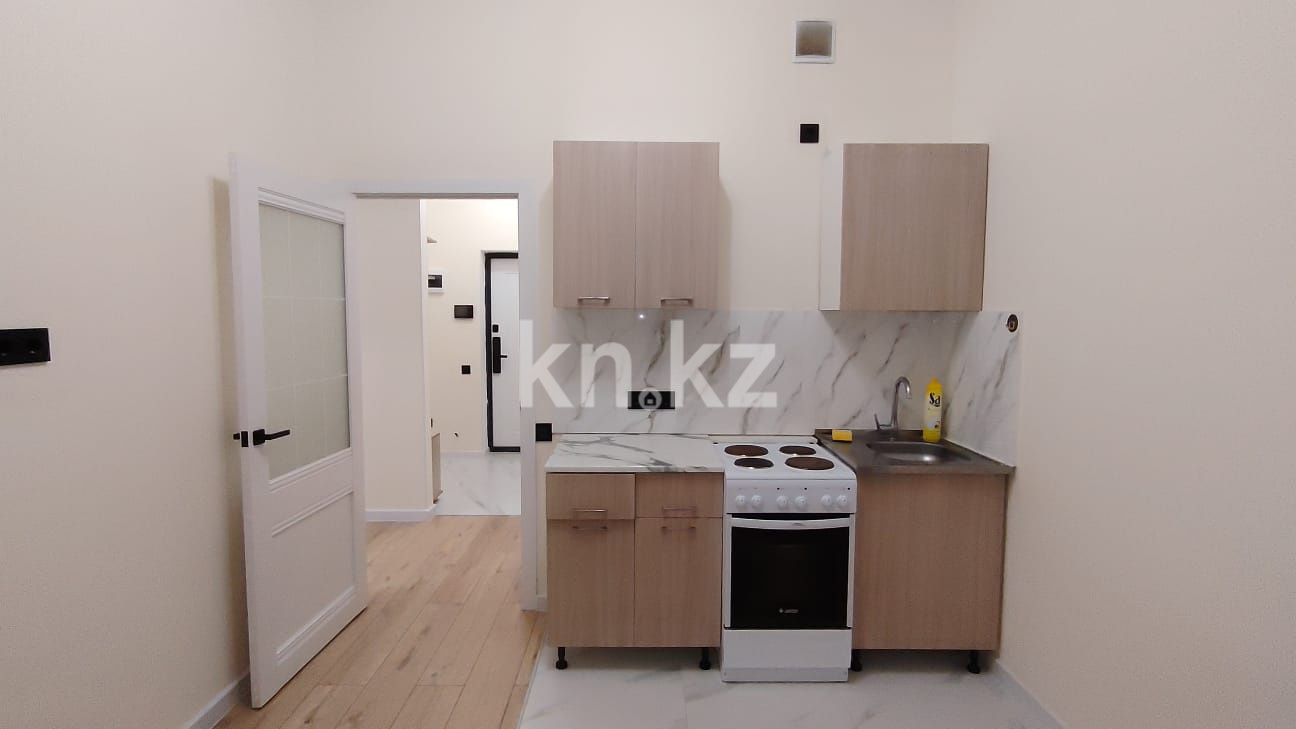 Аренда 1-комнатной квартиры, 40 м² в Астане