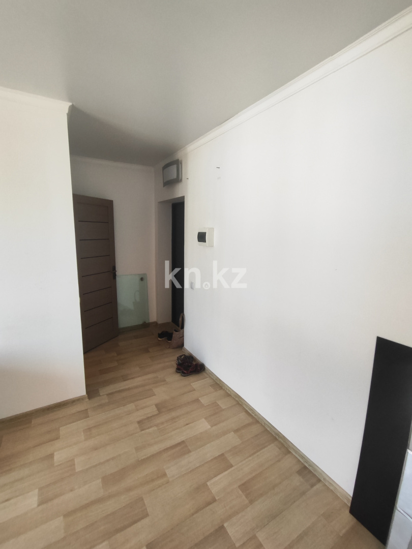 Продажа 1-комнатной квартиры, 32 м², ул. Утеген батыра, дом  39 в Алматы - фото 3