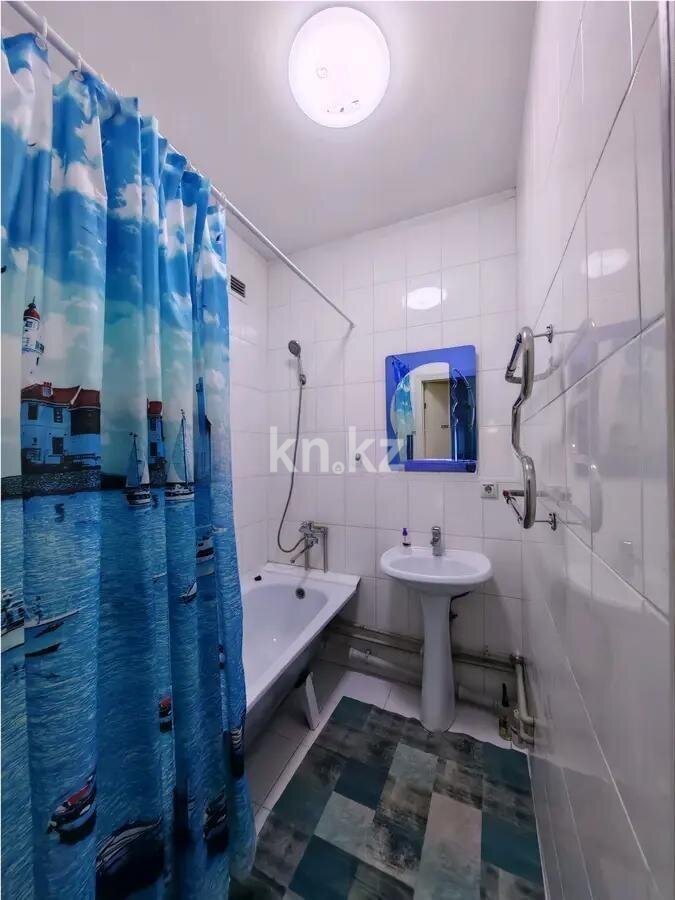 Продажа 3-комнатной квартиры, 67.9 м² в Алматы - фото 5