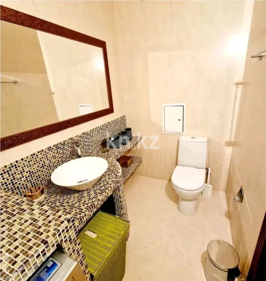 Продажа 3-комнатной квартиры, 126 м², ул. Навои, дом  208 в Алматы - фото 5