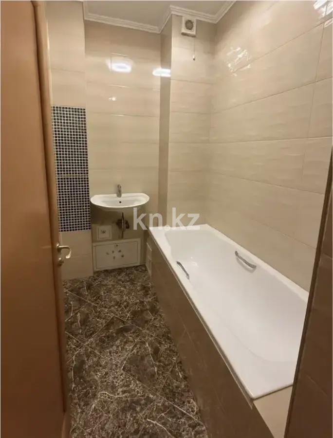 Продажа 2-комнатной квартиры, 66.3 м² в Алматы - фото 4