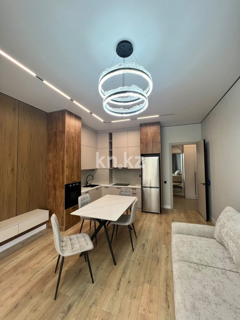 Аренда 3-комнатной квартиры, 50 м² в Астане