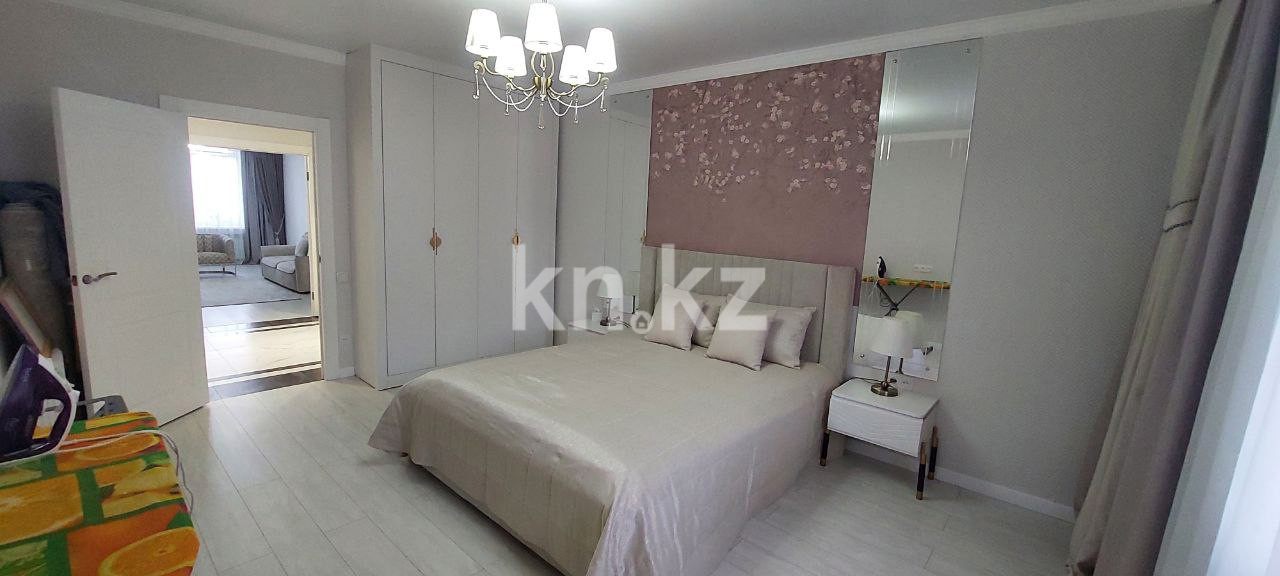 Продажа 3-комнатной квартиры, 119.9 м², мкр-н Береке, дом  53 в Костанае - фото 17