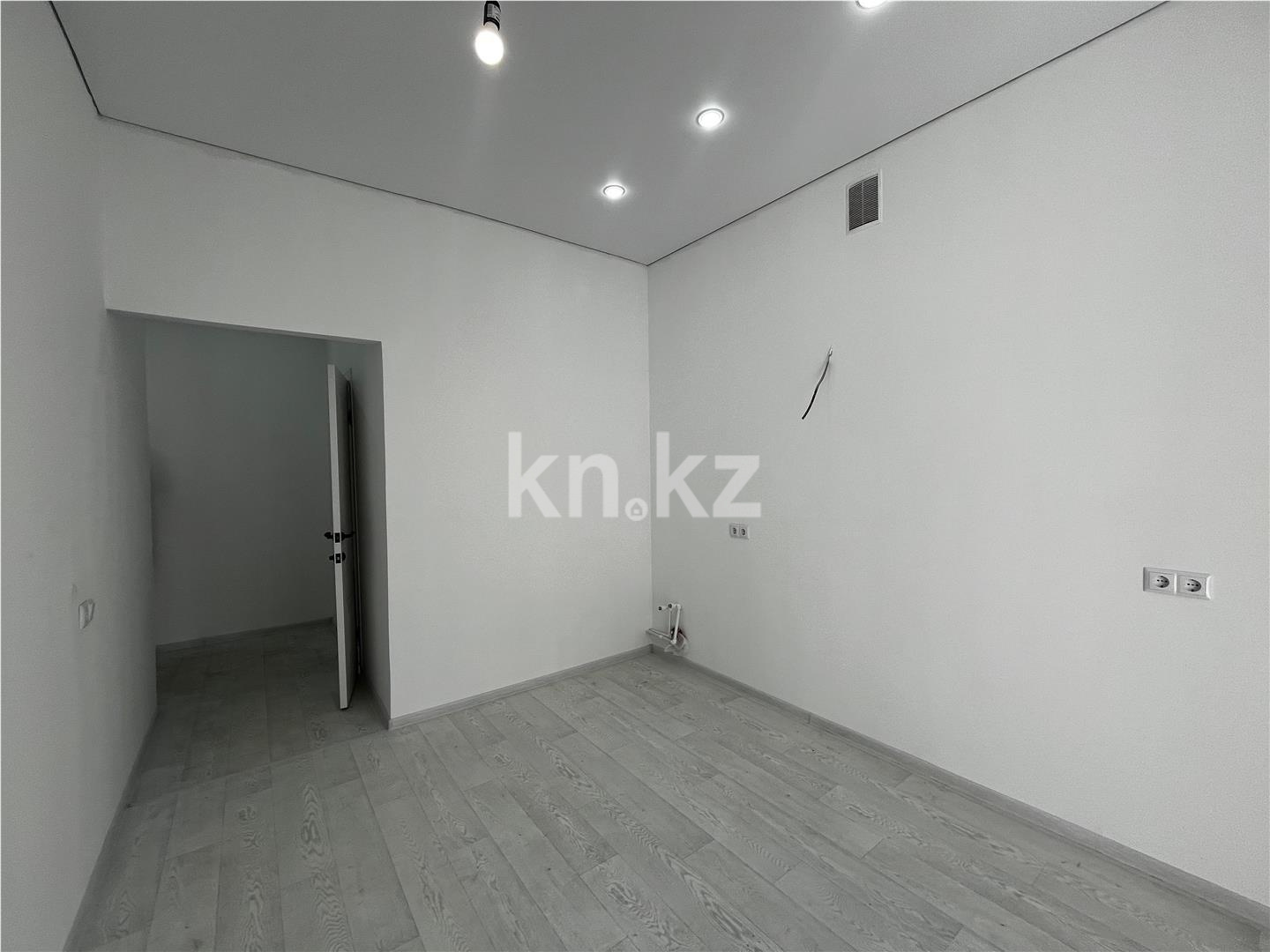 Продажа 1-комнатной квартиры, 42 м², 067 учетный квартал в Караганде - фото 7