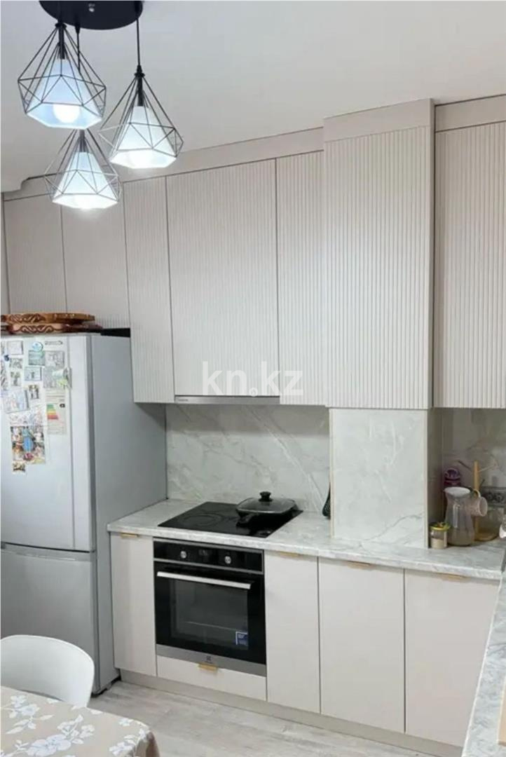 Продажа 3-комнатной квартиры, 90 м², ул. Кумисбекова в Астане