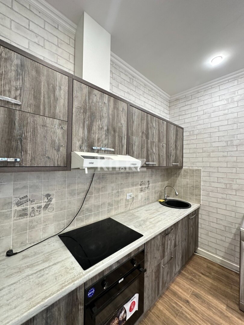 Продажа 2-комнатной квартиры, 56.8 м² в Караганде - фото 6