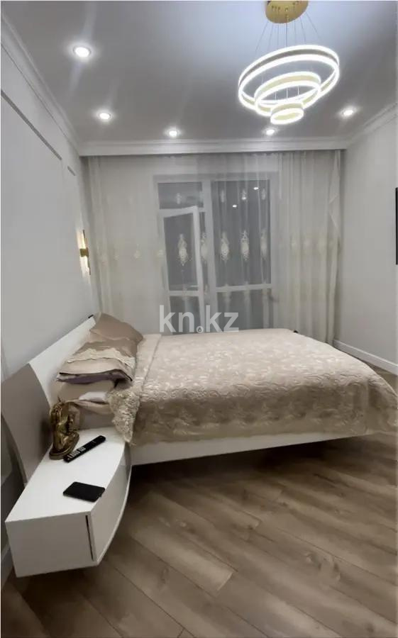 Продажа 4-комнатной квартиры, 135 м², пр. Кабанбай батыра, дом  60 в Астане - фото 2