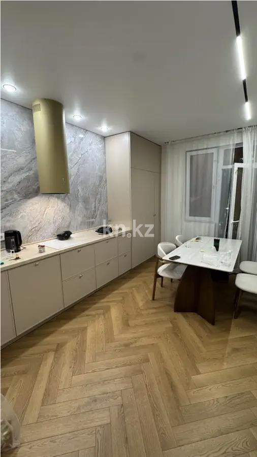 Продажа 2-комнатной квартиры, 72 м² в Алматы - фото 4