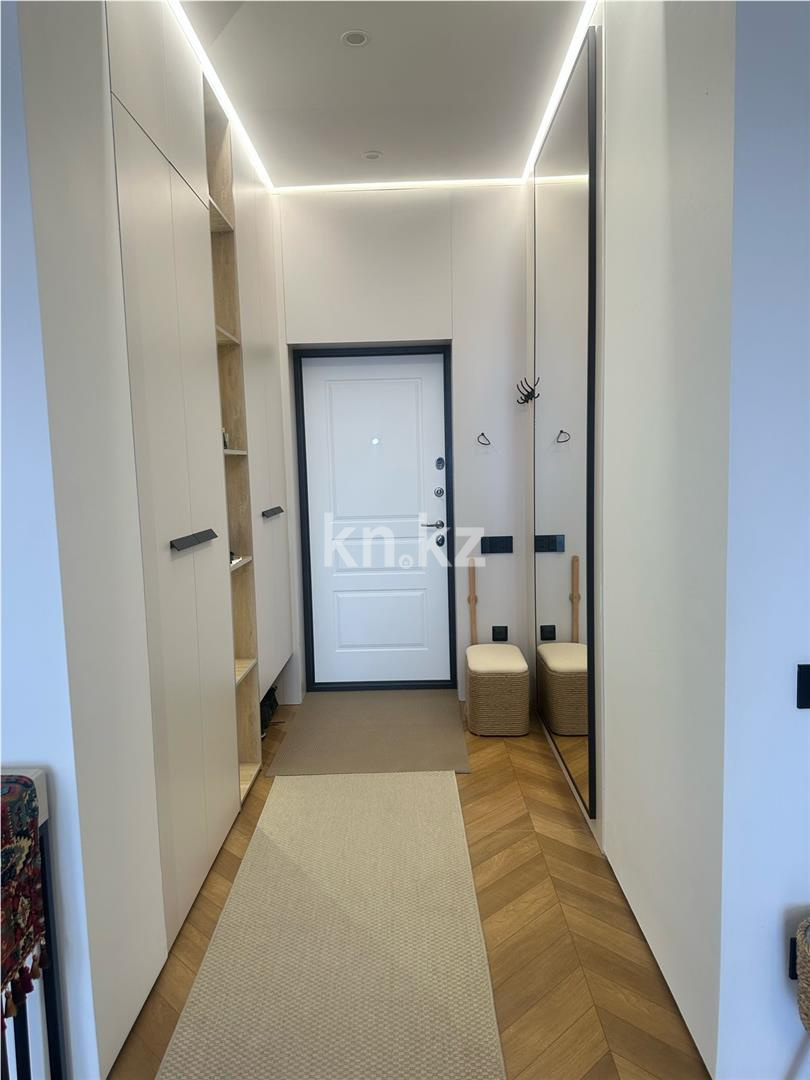 Продажа 2-комнатной квартиры, 63 м², пр. Республики, дом  49 в Караганде - фото 17