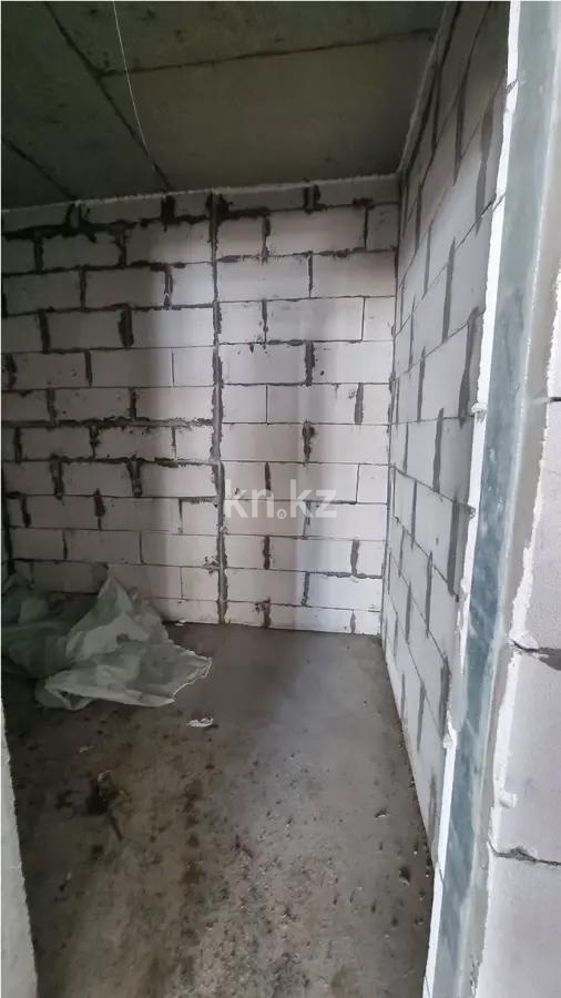 Продажа 2-комнатной квартиры, 46 м², мкр-н Нуркент, дом  6/2 в Алматы - фото 4