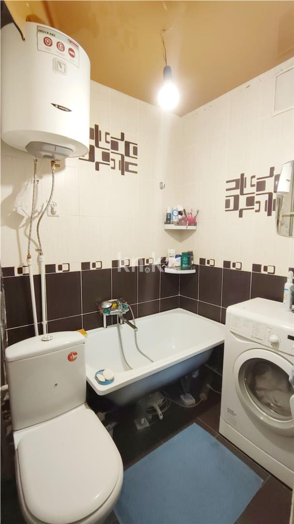 Продажа 2-комнатной квартиры, 43 м², 12-й мкр. в Караганде - фото 7