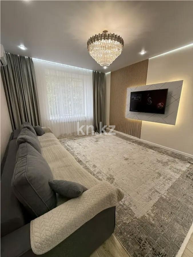 Продажа 3-комнатной квартиры, 93 м² в Караганде