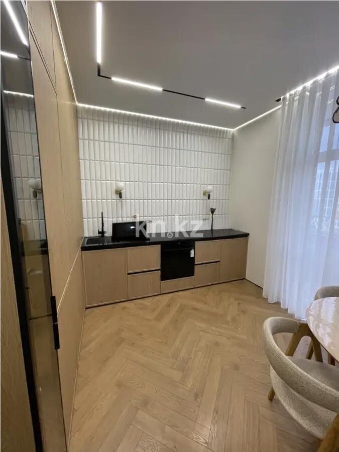 Продажа 3-комнатной квартиры, 92.3 м² в Астане - фото 4