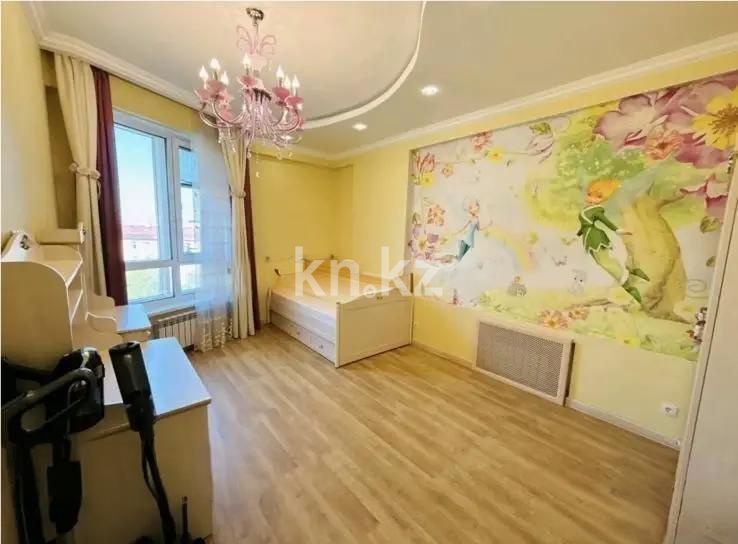 Продажа 3-комнатной квартиры, 100 м², пр. Кабанбай батыра, дом  9/4 в Астане - фото 3