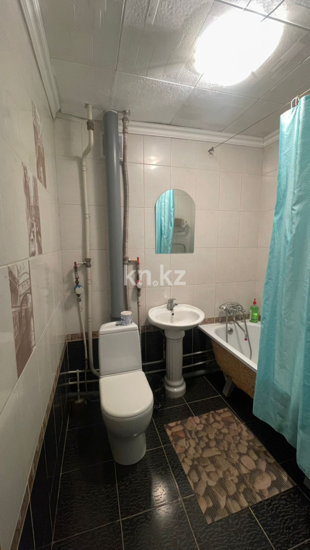 Аренда 1-комнатной квартиры посуточно, 33 м², ул. Кабанбай Батыра, дом  82 в Усть-Каменогорске - фото 7