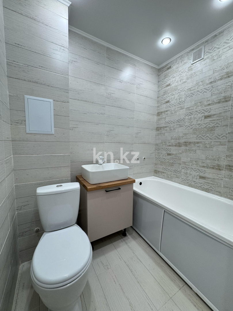 Продажа 1-комнатной квартиры, 31 м², ул. Гагарина в Уральске - фото 5