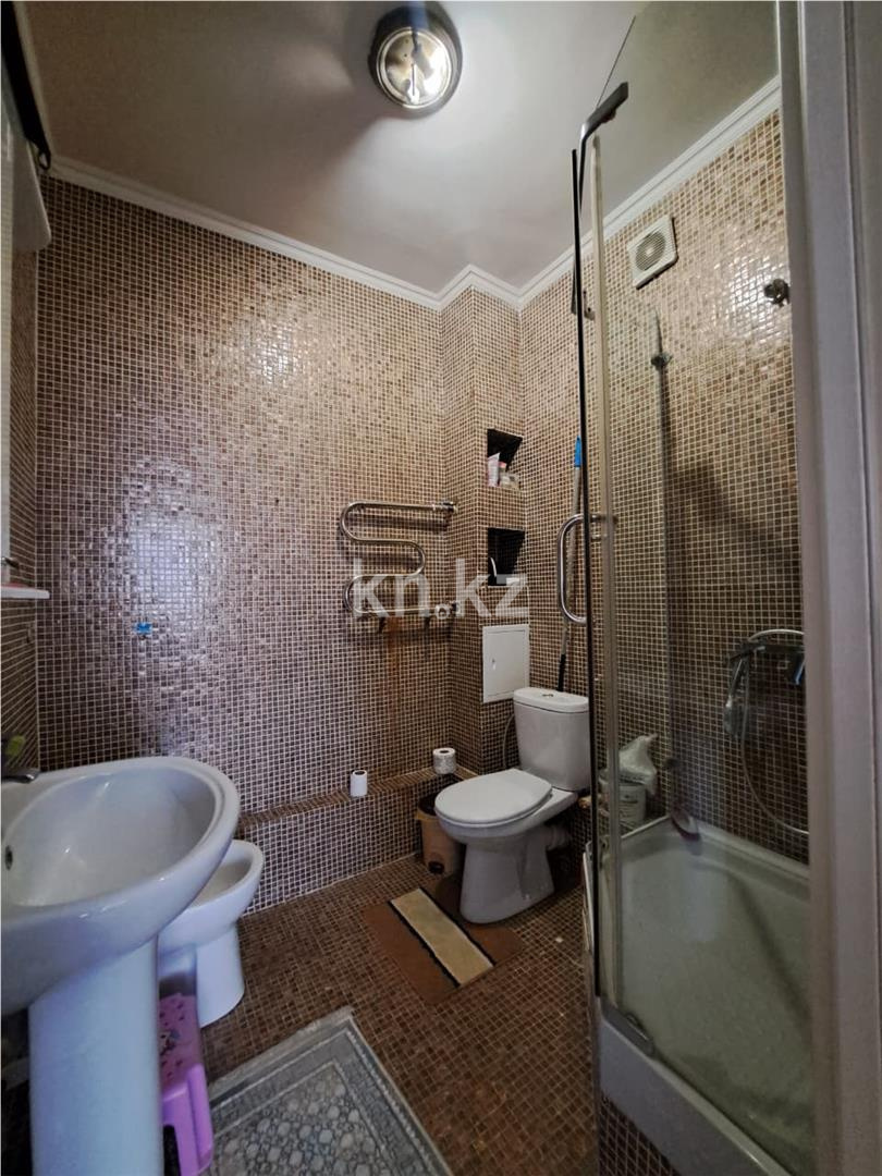 Продажа 4-комнатной квартиры, 145 м² в Астане - фото 8