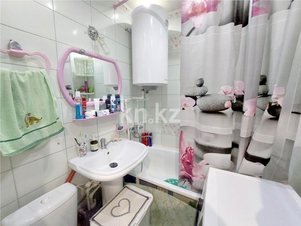 Продажа 2-комнатной квартиры, 44 м², пр. Н. Абдирова в Караганде - фото 8