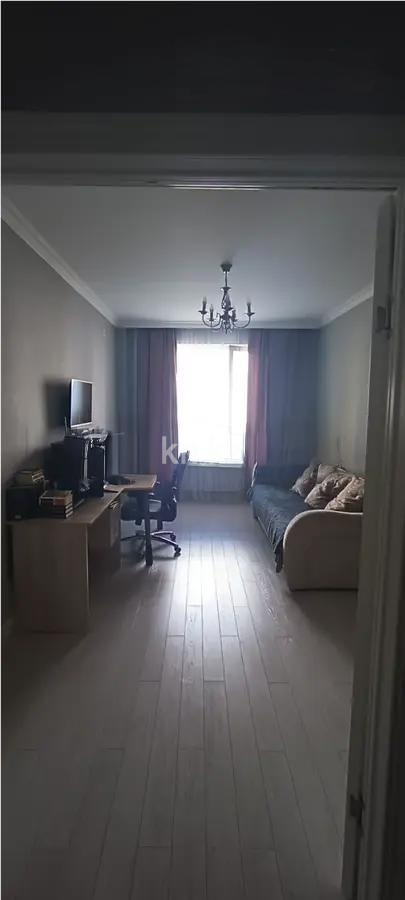 Продажа 1-комнатной квартиры, 38 м² в Астане