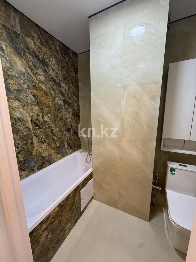 Продажа 2-комнатной квартиры, 52.3 м² в Алматы - фото 4