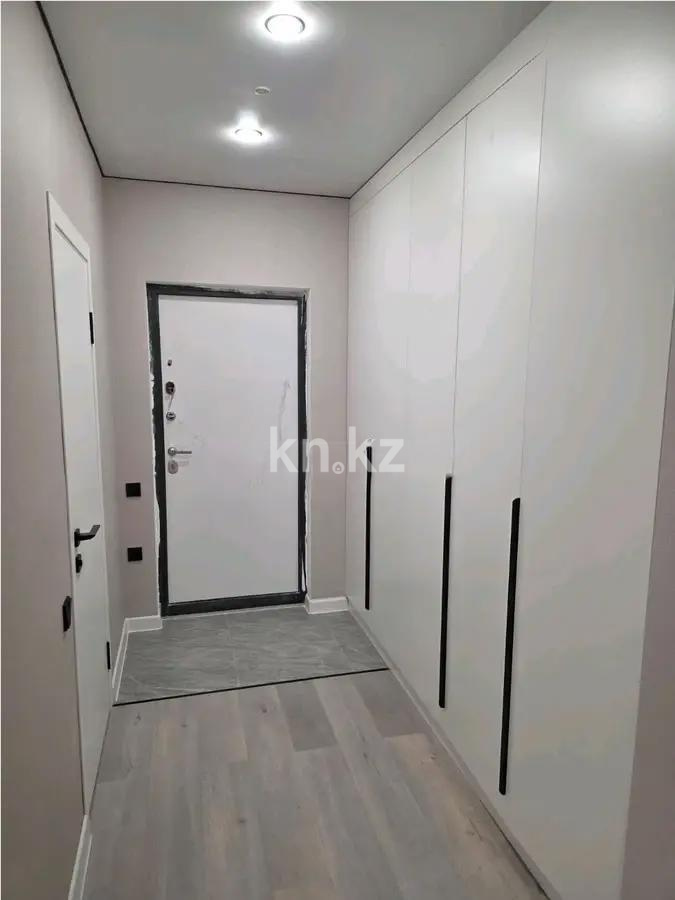 Продажа 1-комнатной квартиры, 35 м², ул. Омарова, дом  9 в Алматы - фото 4